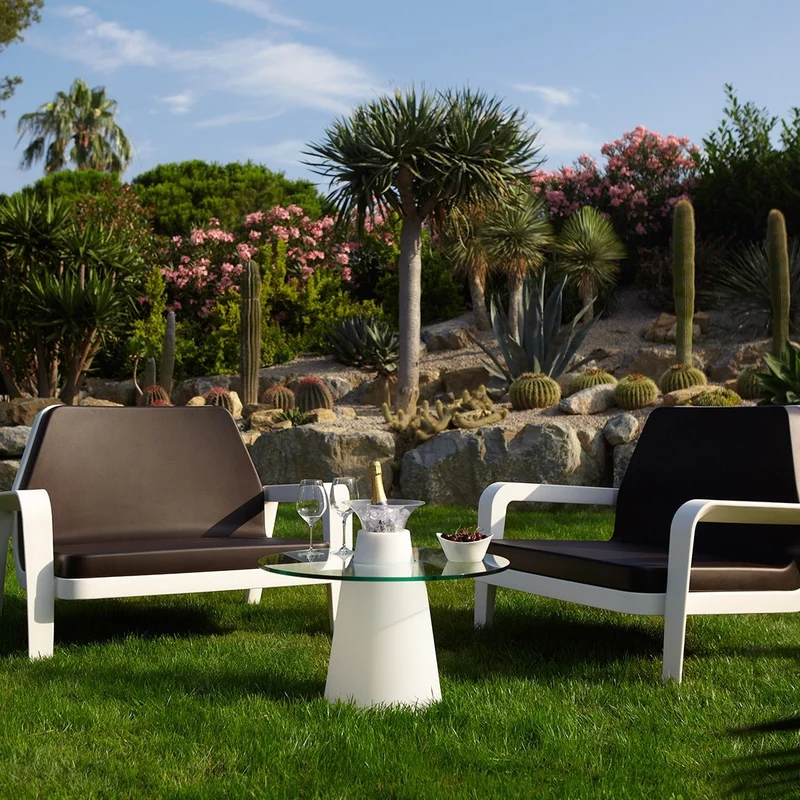 Slide Design Peak Lighted High Table