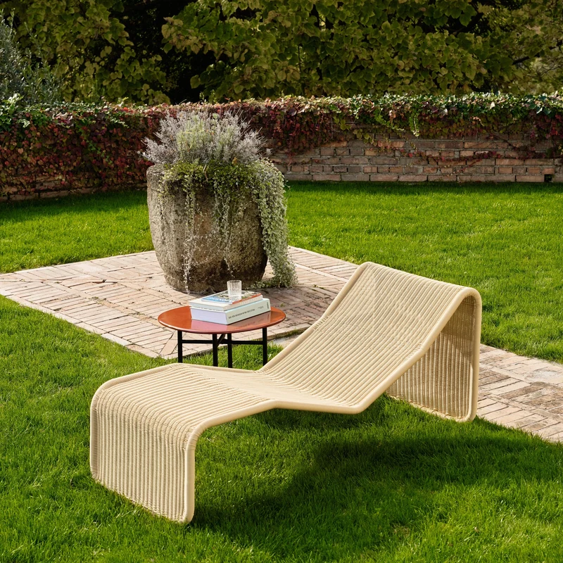 Gubi P3S Outdoor Chaise Longue