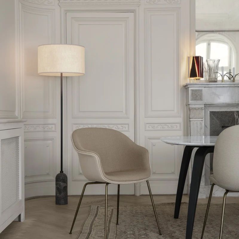 Gubi GUBI Elliptical Dining Table
