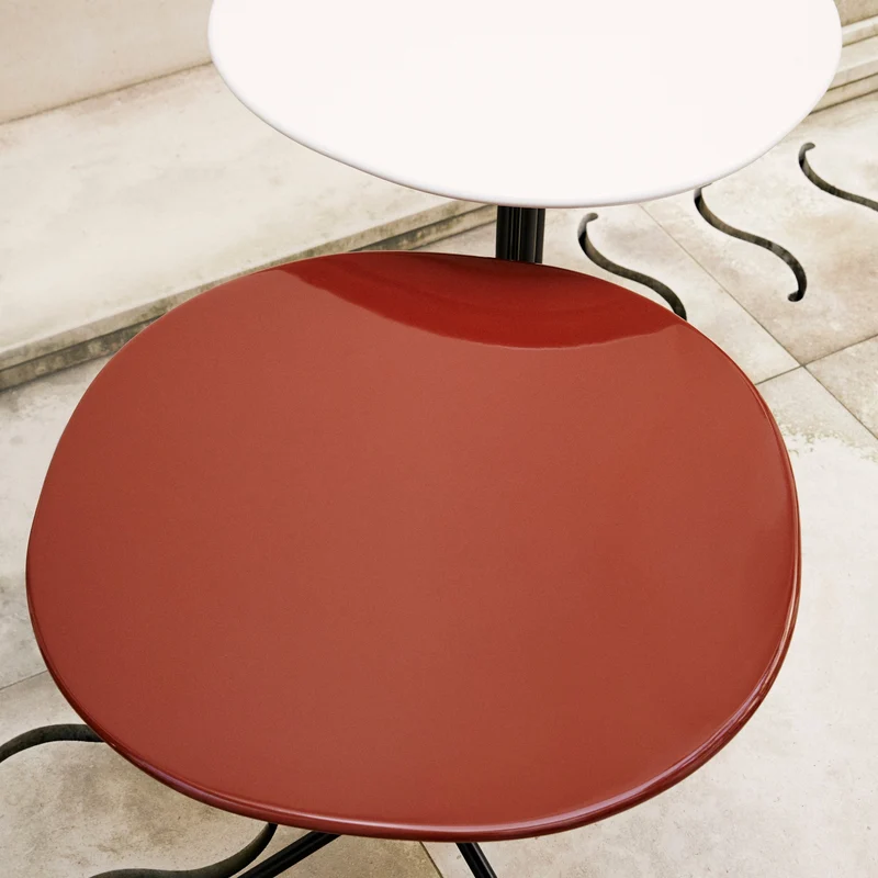 Gubi Carmel Bistro Lounge Table