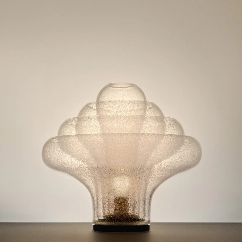 Gubi Lotus Table Lamp