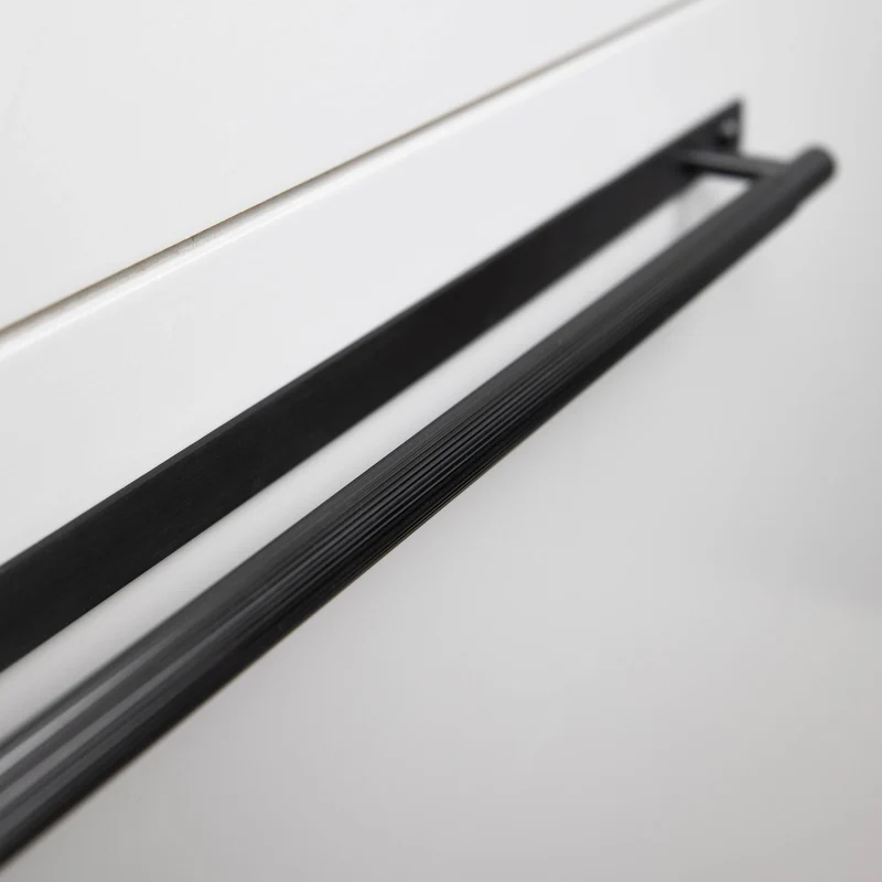 Buster + Punch Pull Bar Linear