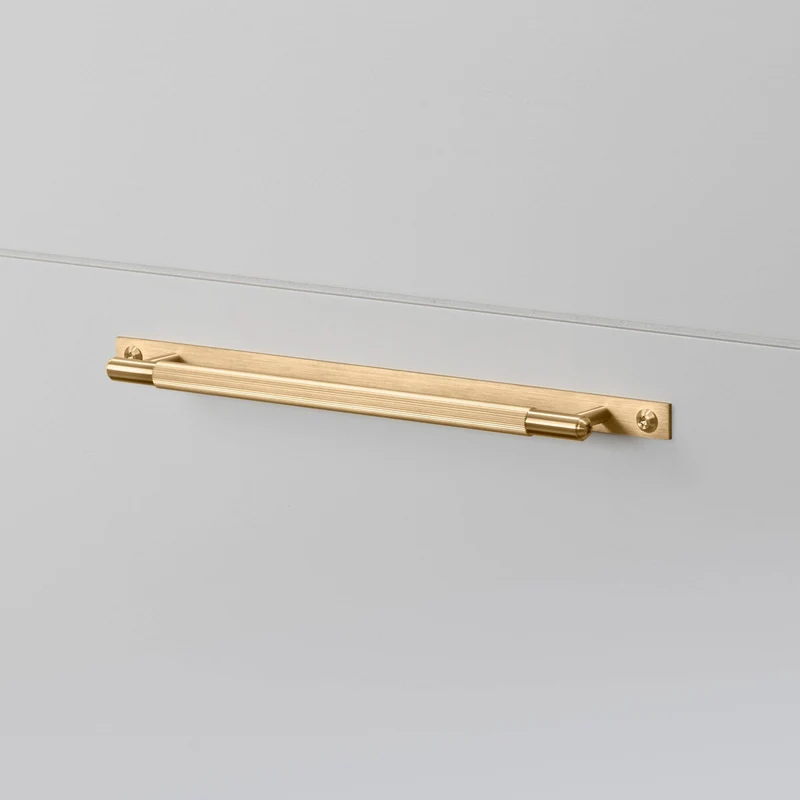 Buster + Punch Pull Bar Linear