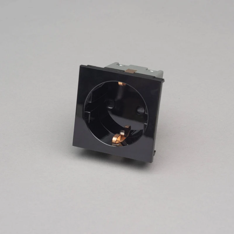 Buster + Punch Euro Plate Module