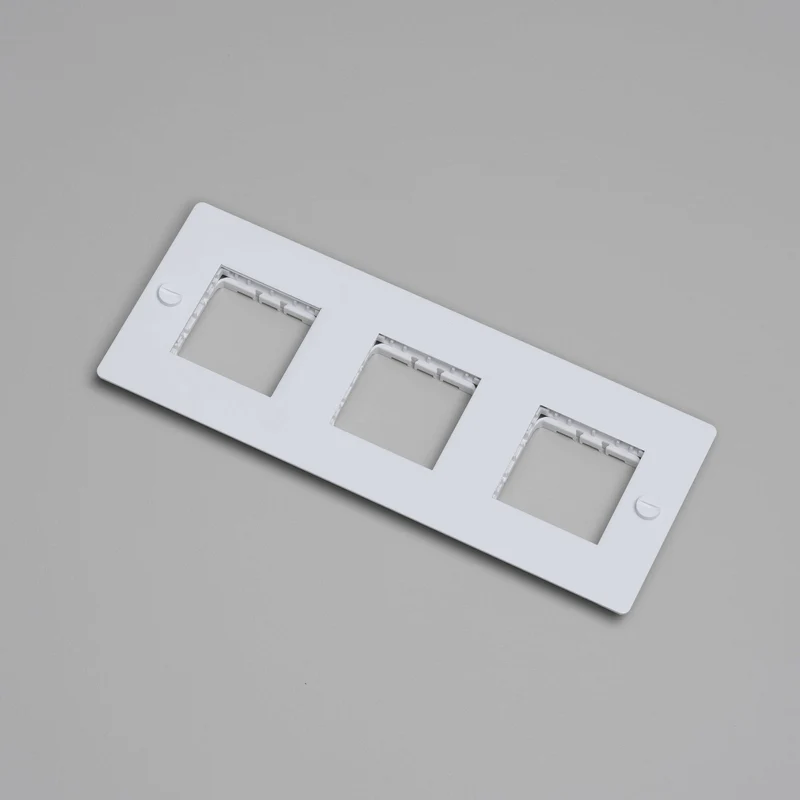 Buster + Punch Wall Plate Horizontal without Infills