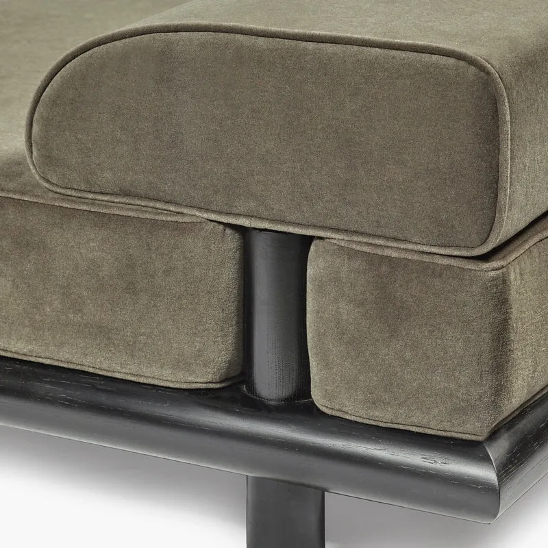 Serax Beth Daybed