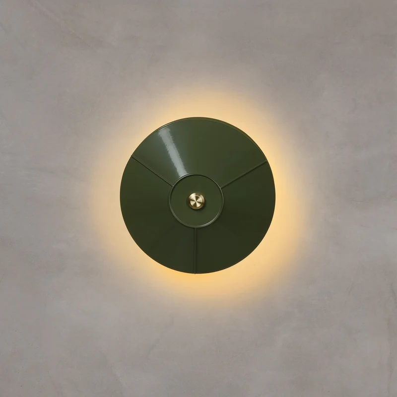 Minale 2Shades Closed Wall Lamp