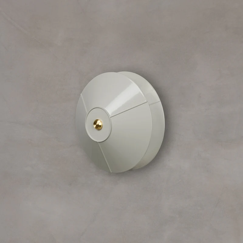 Minale 2Shades Closed Wall Lamp