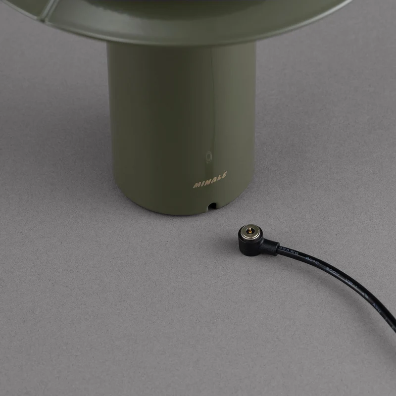 Minale 2Shades Portable Lamp