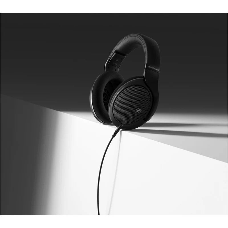 HD 550