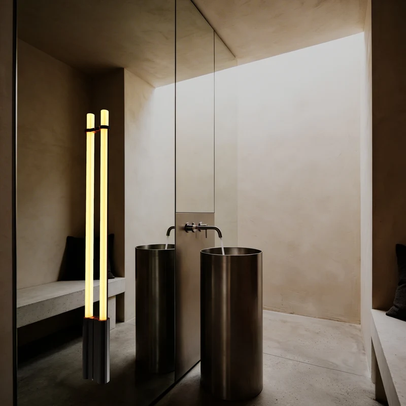 DCWéditions In Fine Wall Lamp