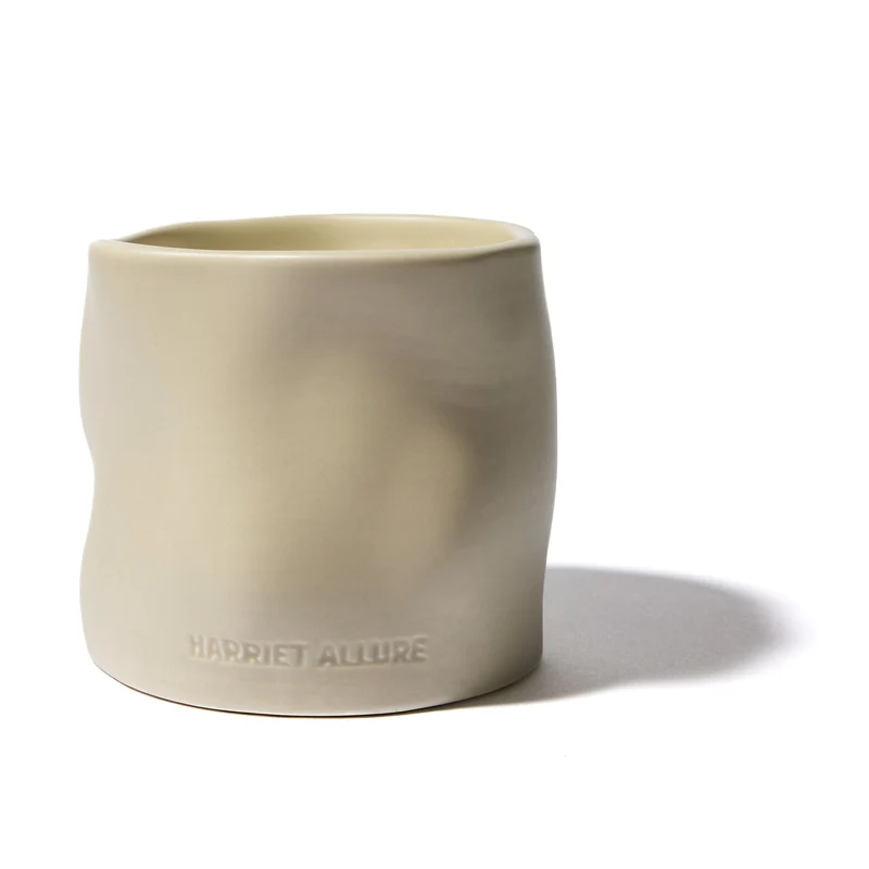 Harriet Allure Ama Scented Candle