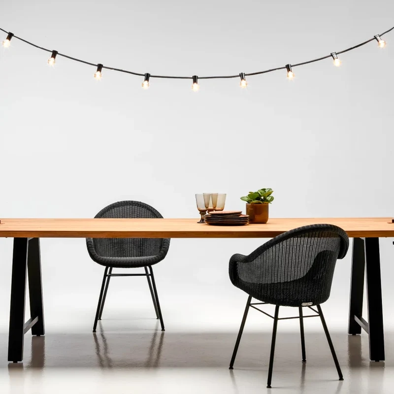 Vincent Sheppard Matteo Dining Table