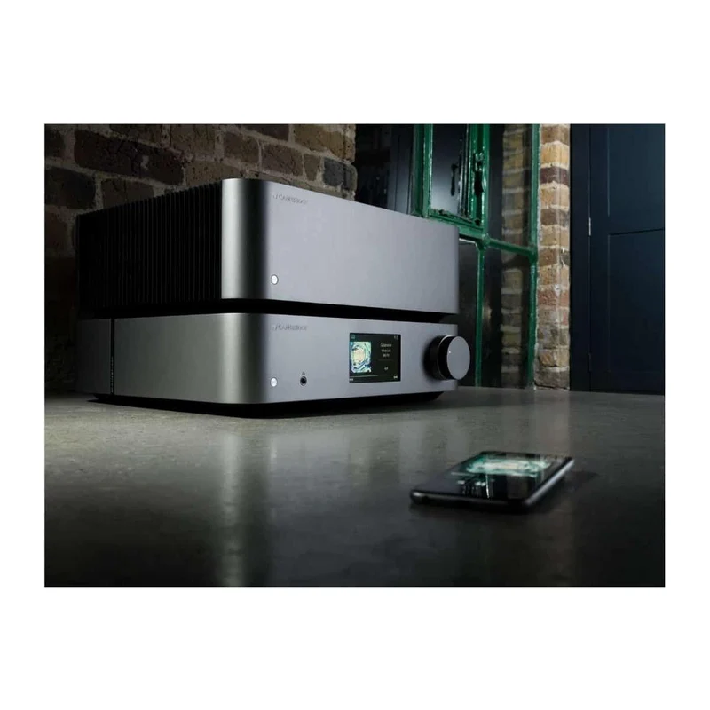 Cambridge Audio Edge W