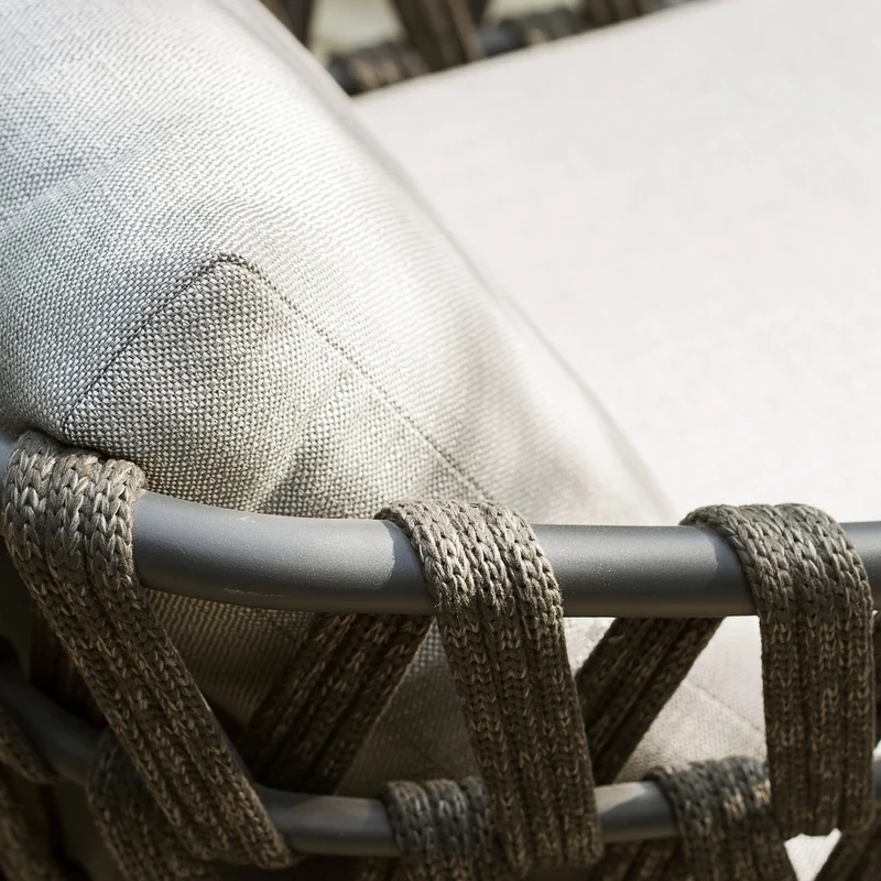 Vincent Sheppard Leo Lounge Chair