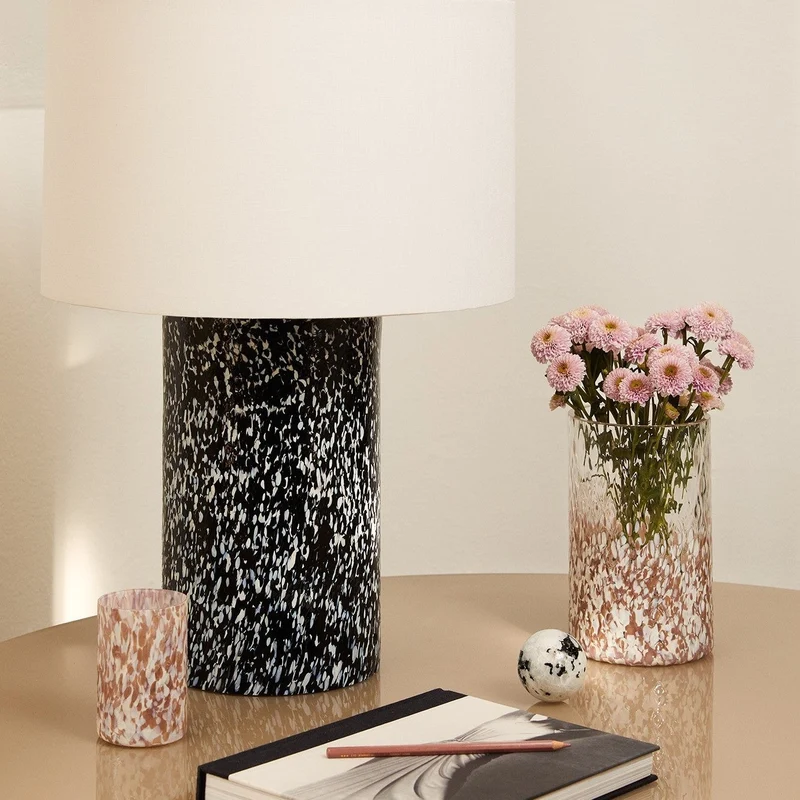 Stories of Italy Black & White Pillar Lamp / Linen