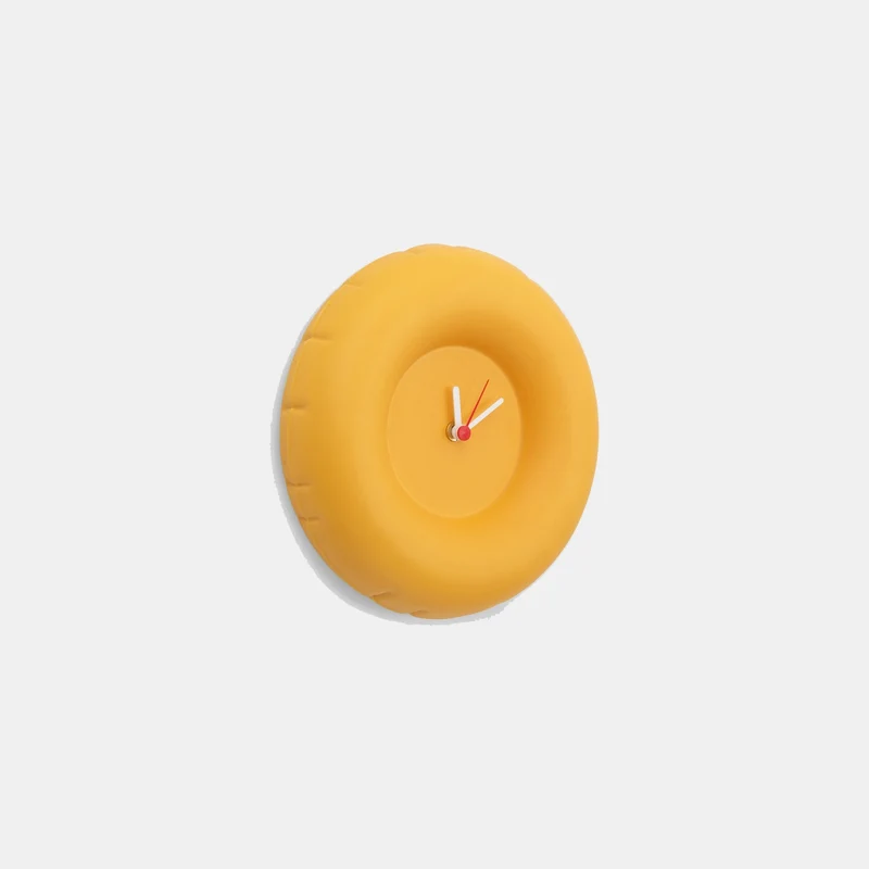 Home Studyo Holly Clock