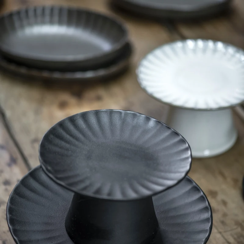 Serax Inku Cake Stand