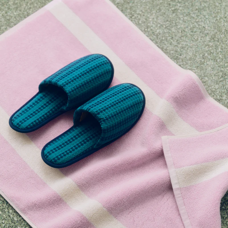 Hay Waffle Slippers