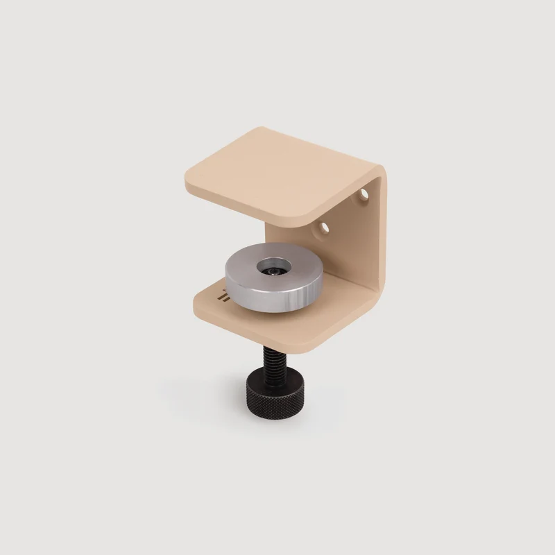 Tiptoe Heju Wall Bracket