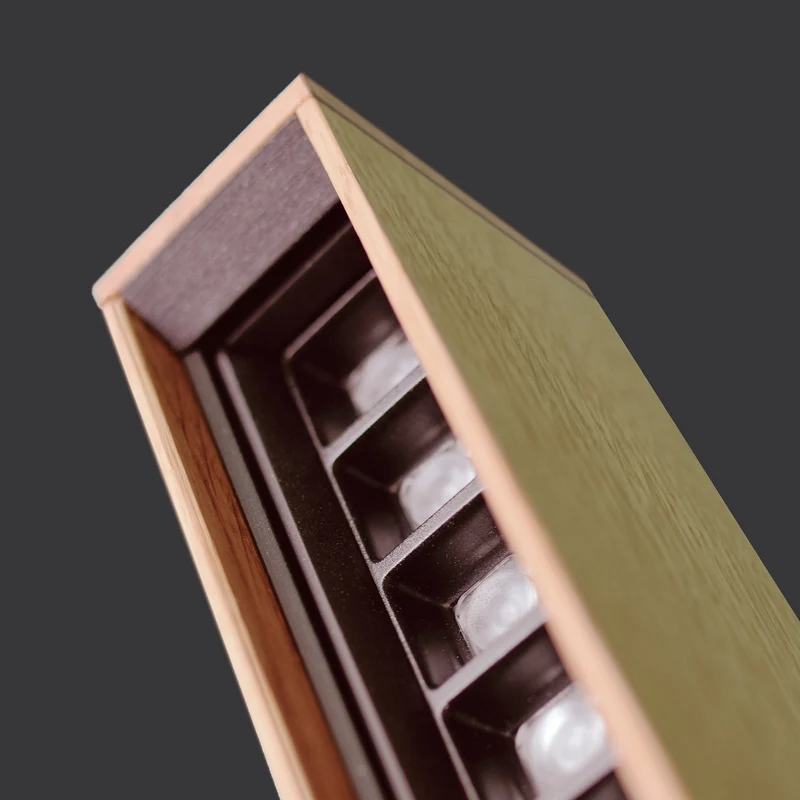 Tunto Square - 880 mm - Oak Ceiling Light