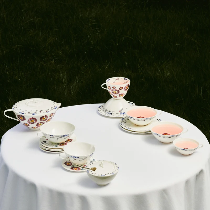 Serax Midnight Flowers Saucer Tea Cup