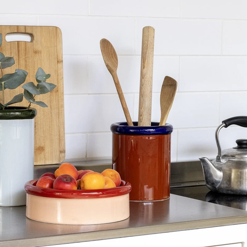 NINE Rod Pot