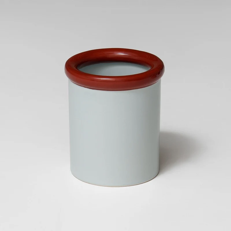 NINE Rod Pot
