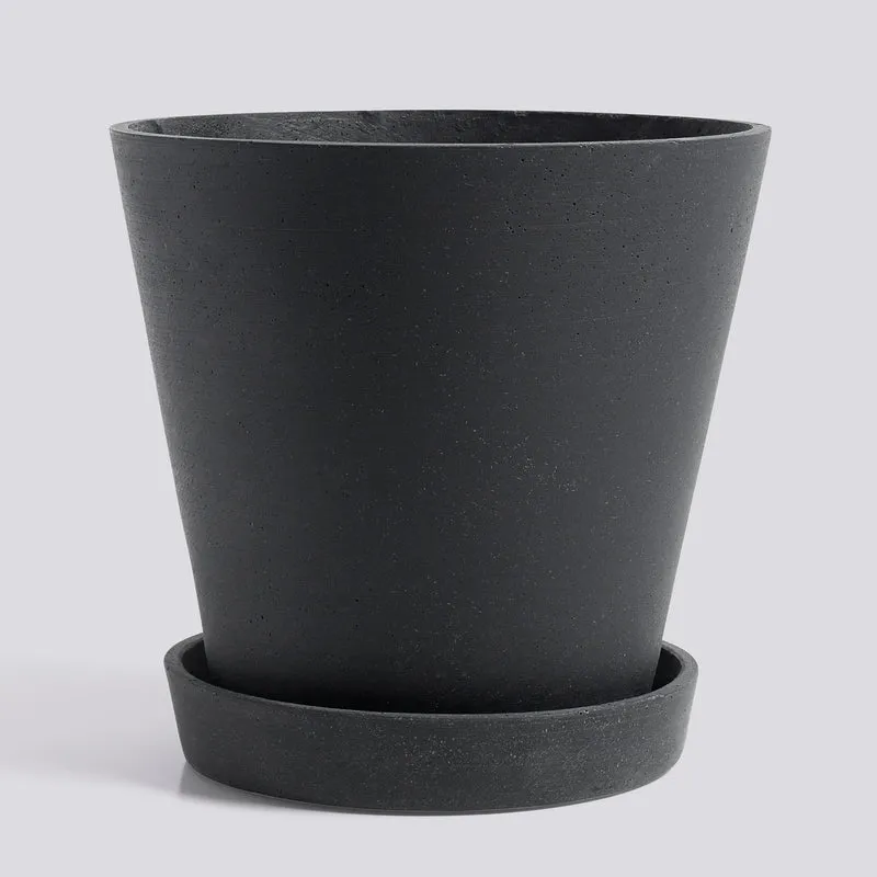 Hay Flowerpot with Saucer