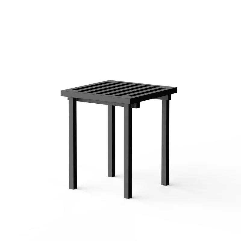 NINE 19 Outdoors Stool