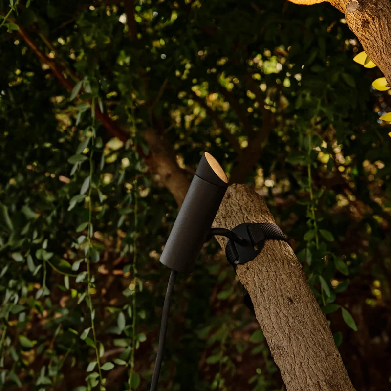 Faro Clap 630 Tree-Mount Projector 38º