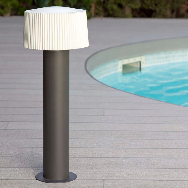 Faro Muffin Post Lamp