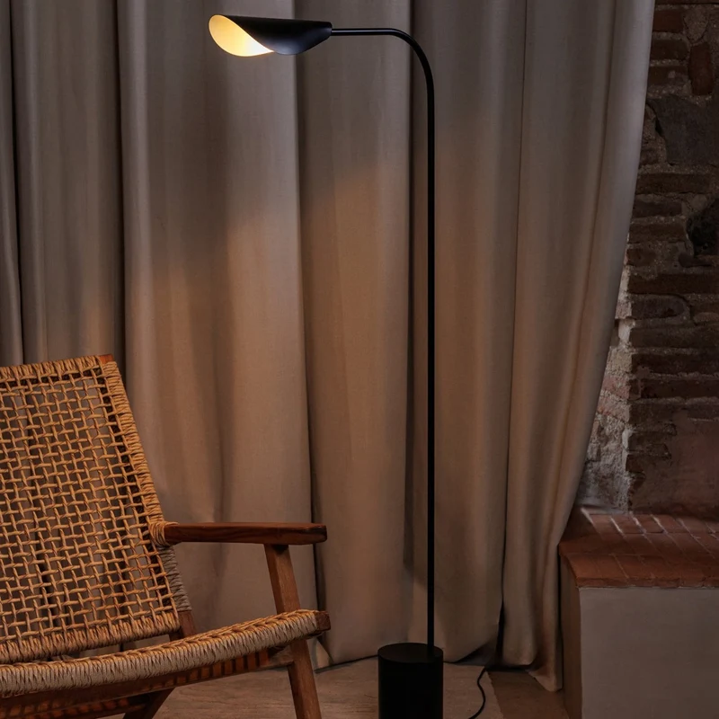 Faro Liggera Floor Lamp