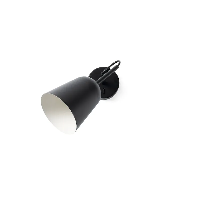 Faro Studio Wall Lamp