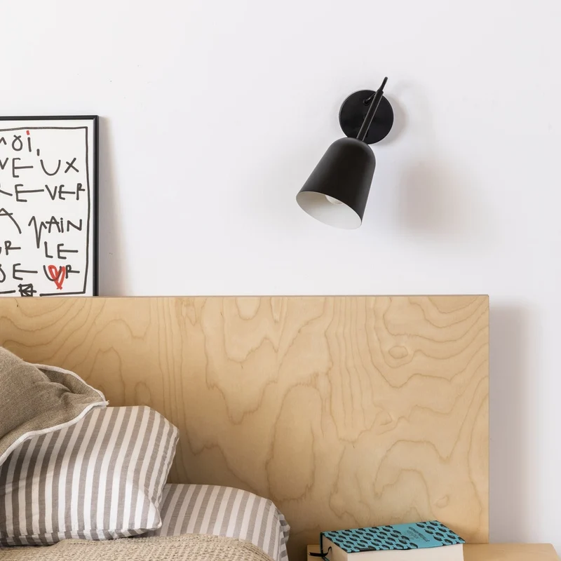 Faro Studio Wall Lamp