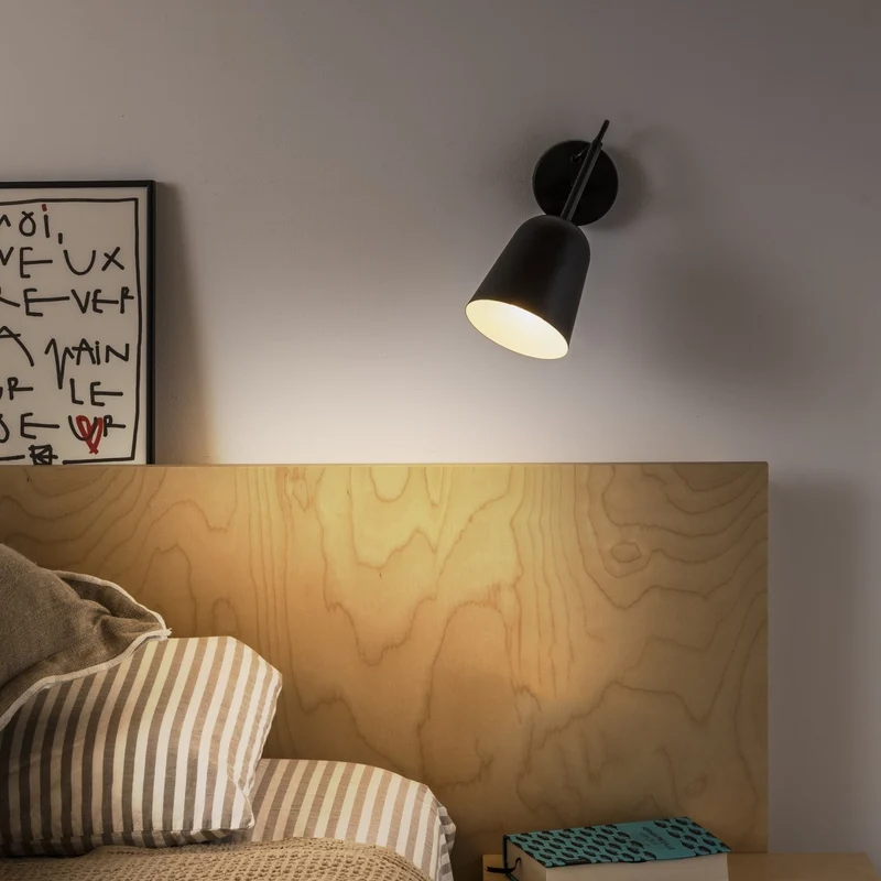 Faro Studio Wall Lamp