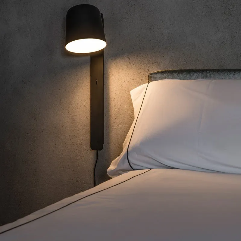Faro Tila Wall Lamp