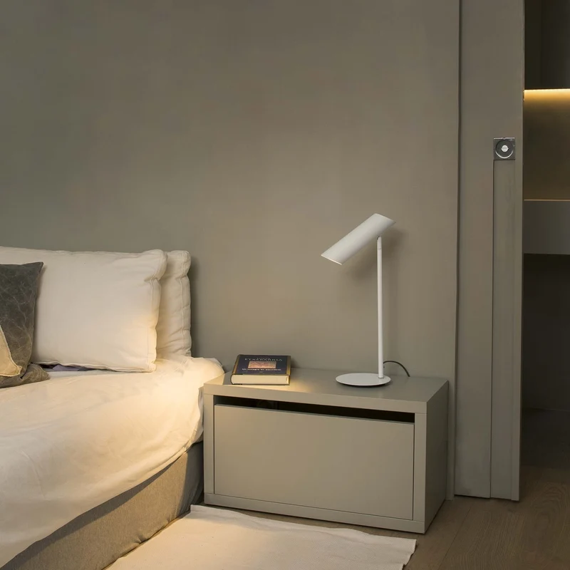 Faro Link Table Lamp