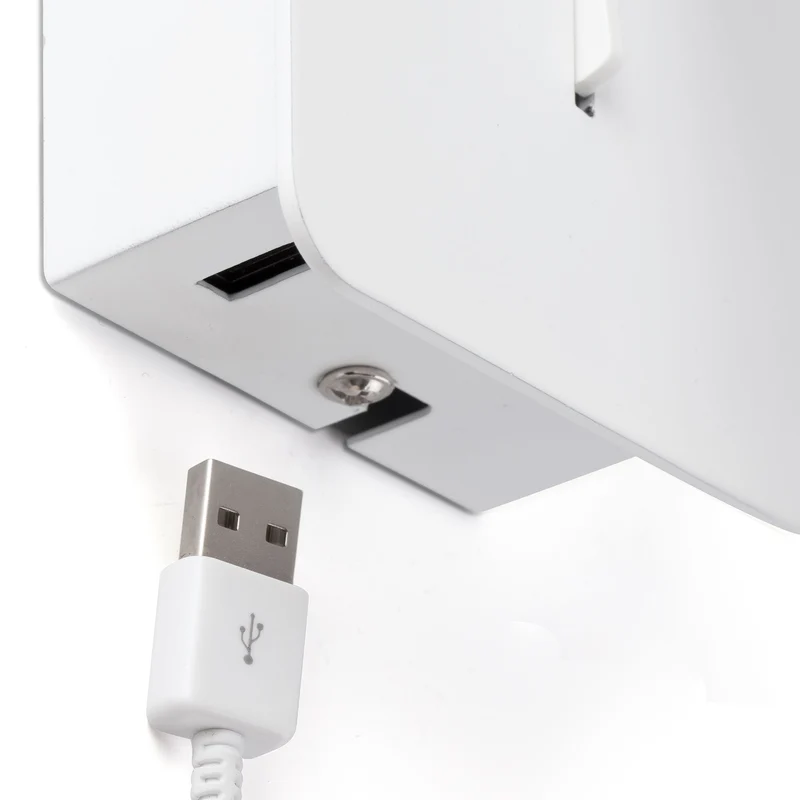 Faro Suau USB-A Reader Wall Lamp