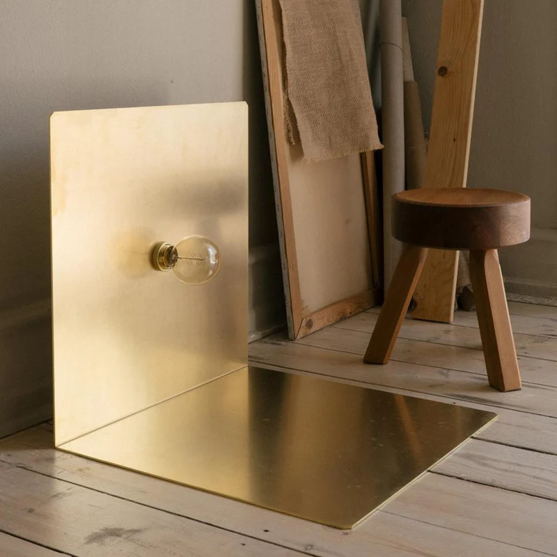 Frama 90° Floor Light