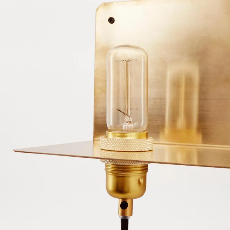 Frama 90° Floor Light