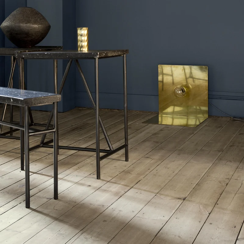 Frama 90° Floor Light