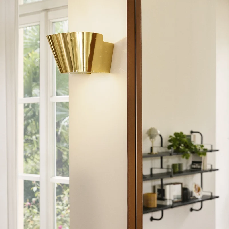 Gubi 9464 Wall Lamp