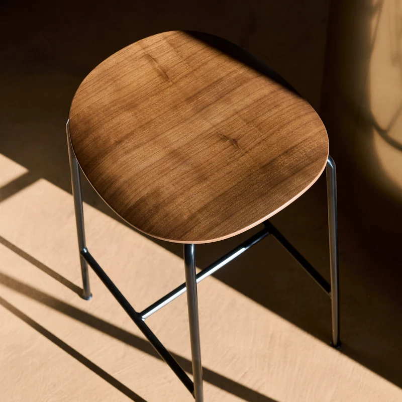 &Tradition Pavilion Counter Stool AV37