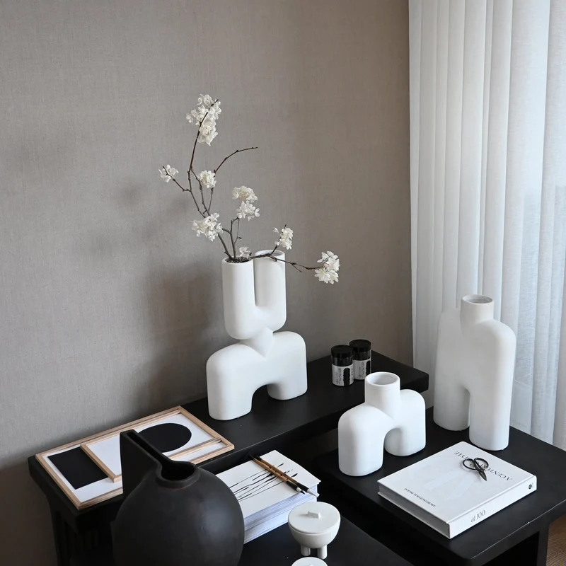 101 Copenhagen Offset Vase