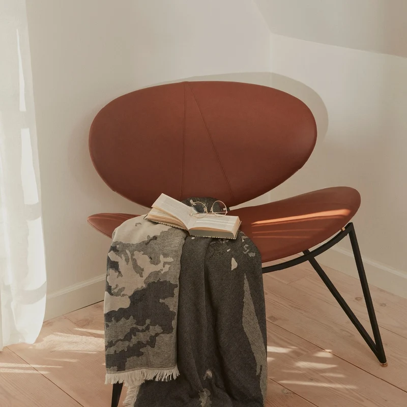 AYTM Semper Lounge Chair