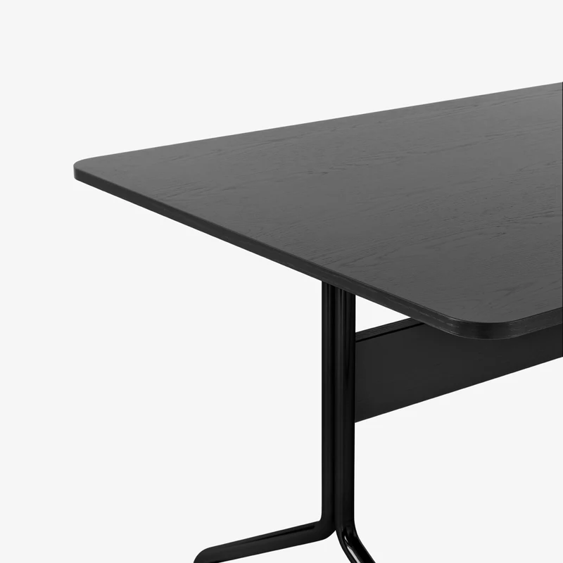 &Tradition Pavilion Dining Table AV19