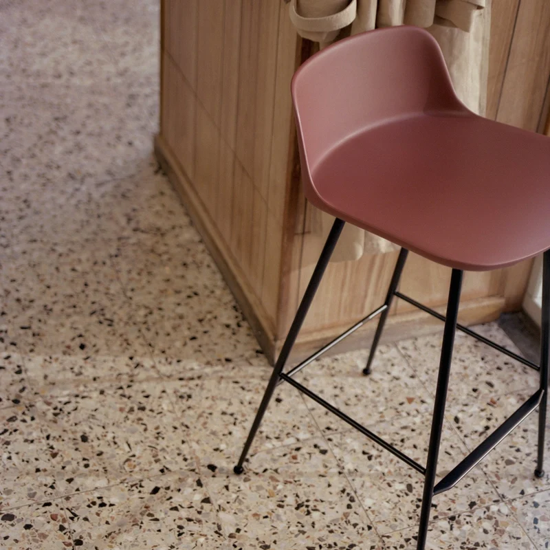 &Tradition Rely Counter Stool HW81