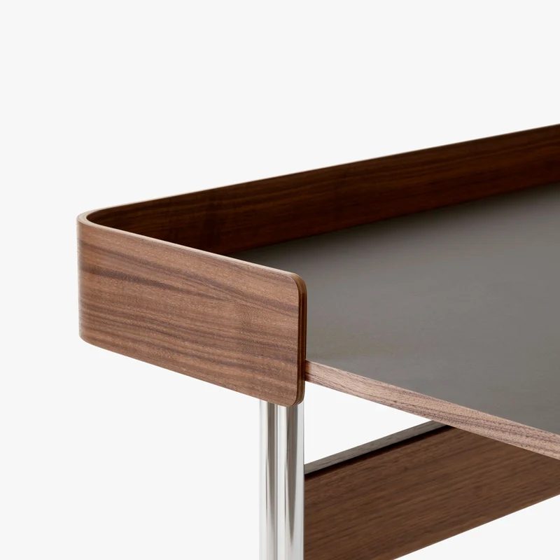 &Tradition Pavilion Desk AV17