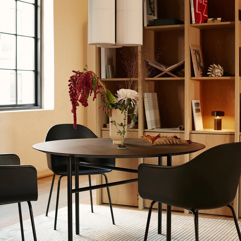 Audo Copenhagen Snaregade Round Dining Table